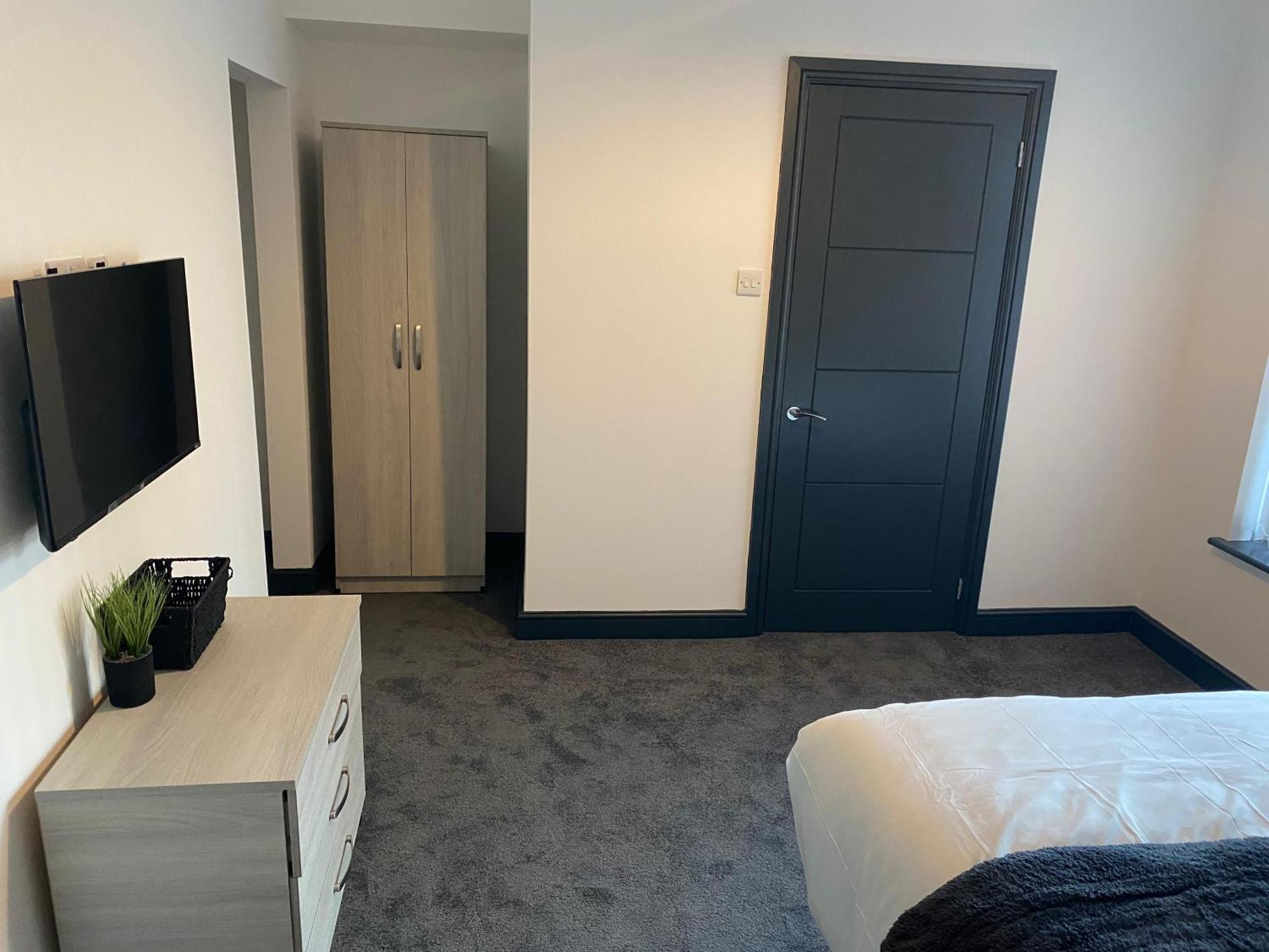 Houghton Guest House 1 Stoke-on-Trent Екстер'єр фото
